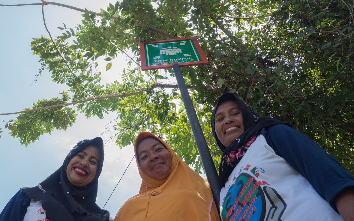 Members of the women’s group Majelis Ta’lim Nurul Jannah